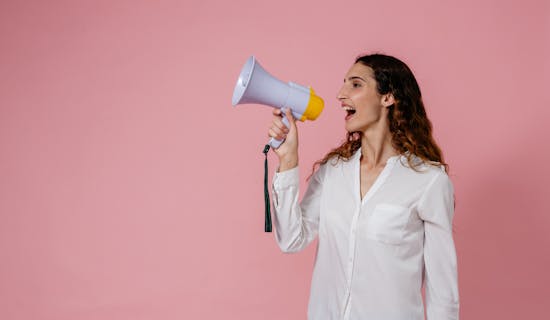 深圳救护车长途转运怎么收费